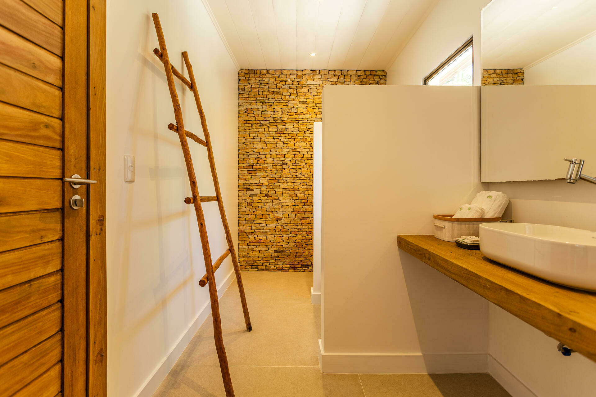 Villa Florens   Quarto Superior 01 e 02 -  Foto Thiago Faquineli-9